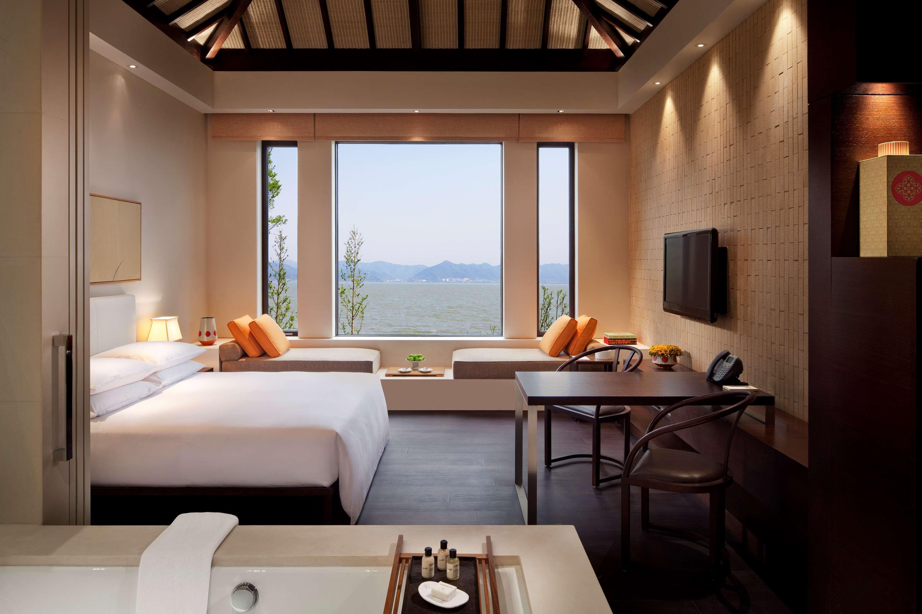 Park Hyatt Ningbo Resort & Spa Екстериор снимка